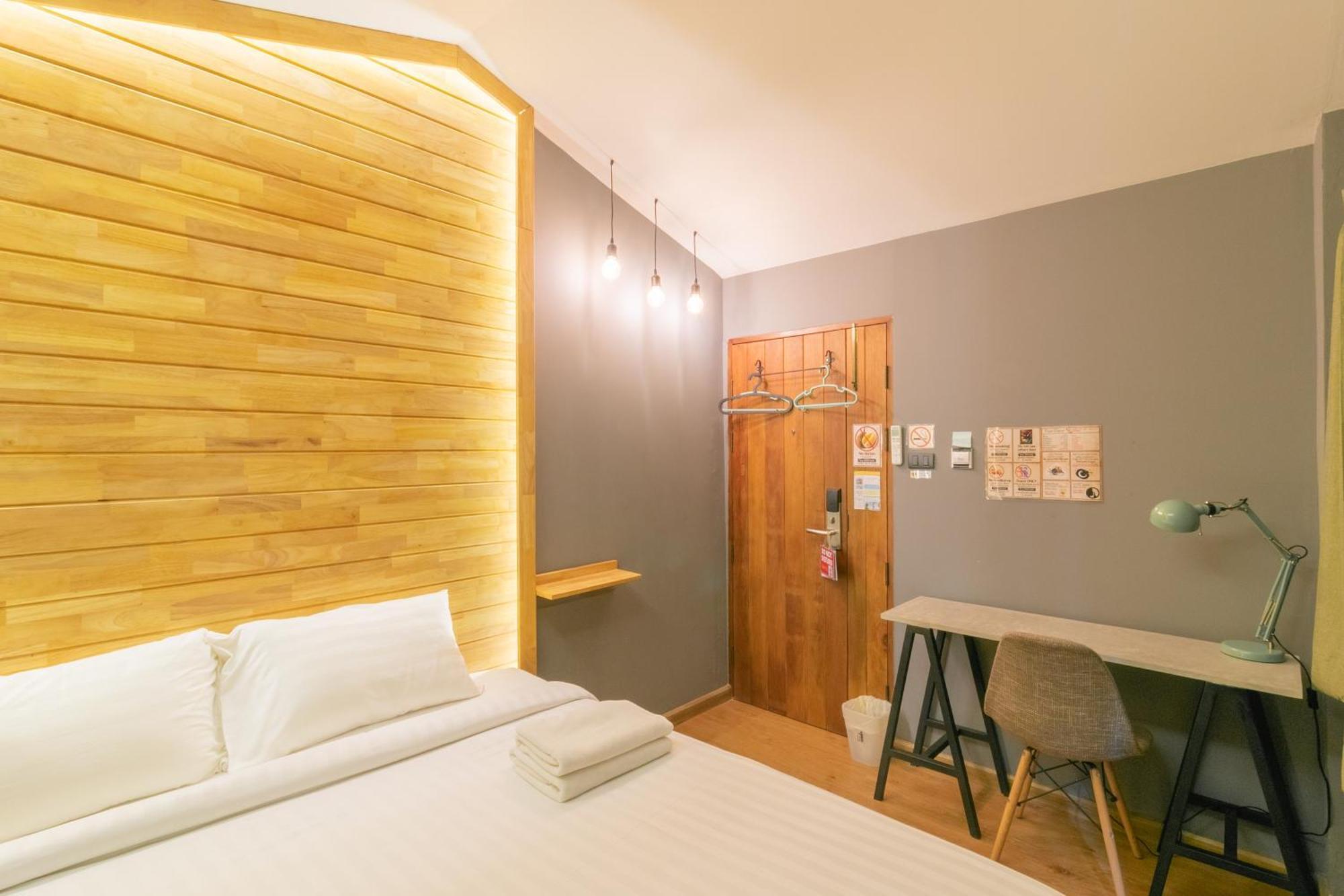 Auberge de jeunesse Avec 8 chambre Bangkok